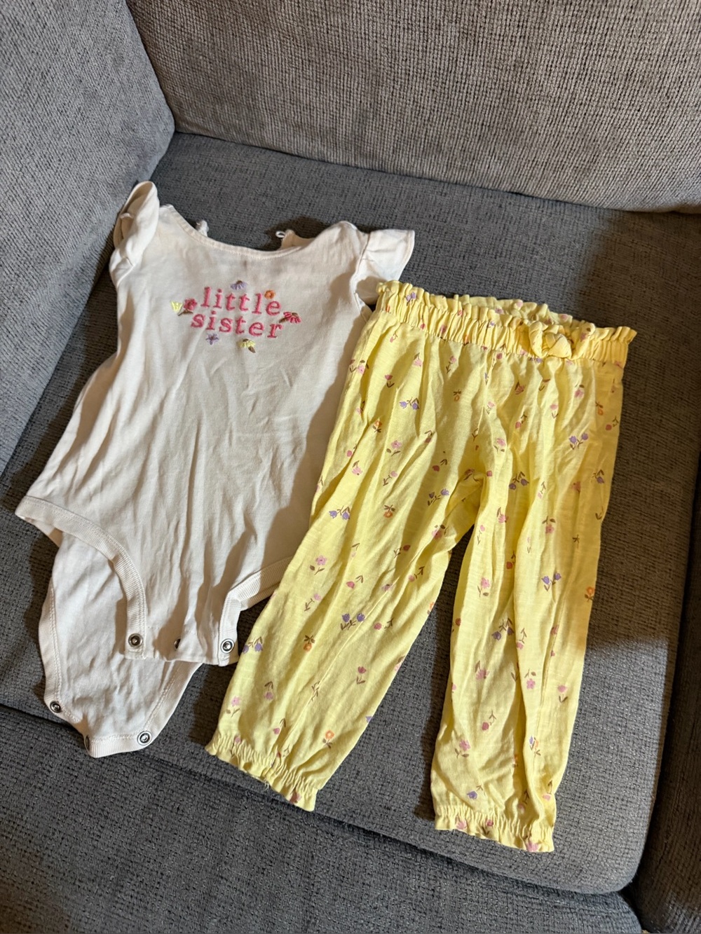 Carter's White 'little sister' Bodysuit & Yellow Floral Pants Set